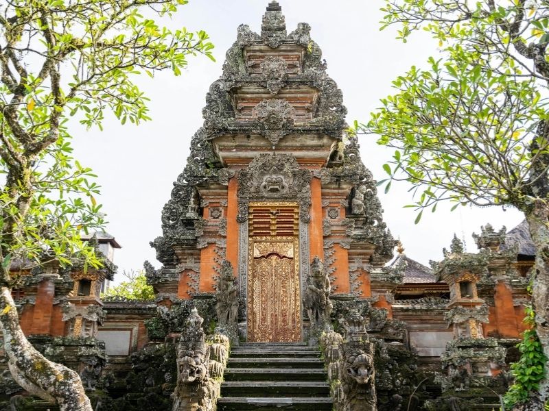 <p>Tour a Bali</p>